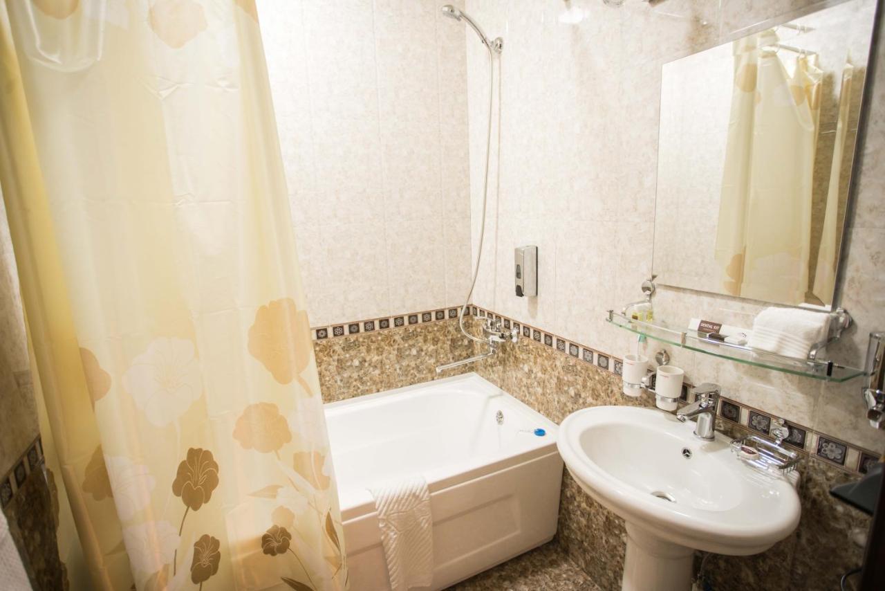 Caravan Castle Boutique Hotel บูคารา ภายนอก รูปภาพ
